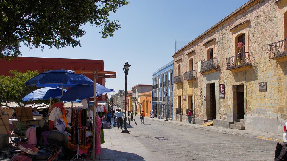 Andador Macedonio Alcalá